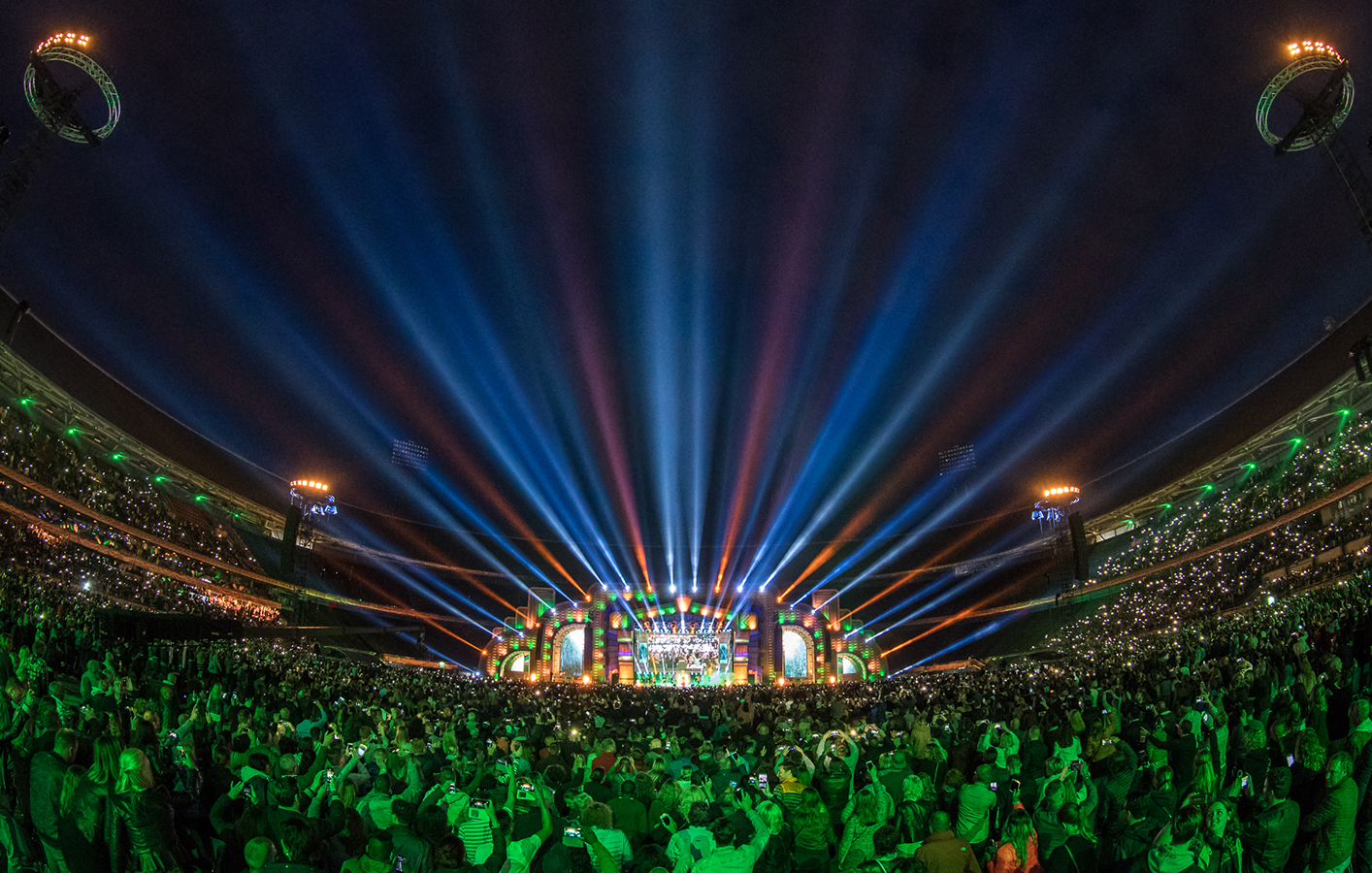 Najib & Jandino’s Comedy & Concert stadium show - Photo credit - DifferentEye.nl