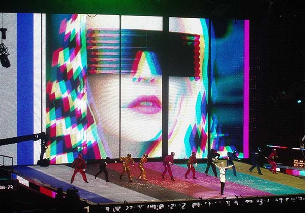 Kylie Minogue 'X' Tour