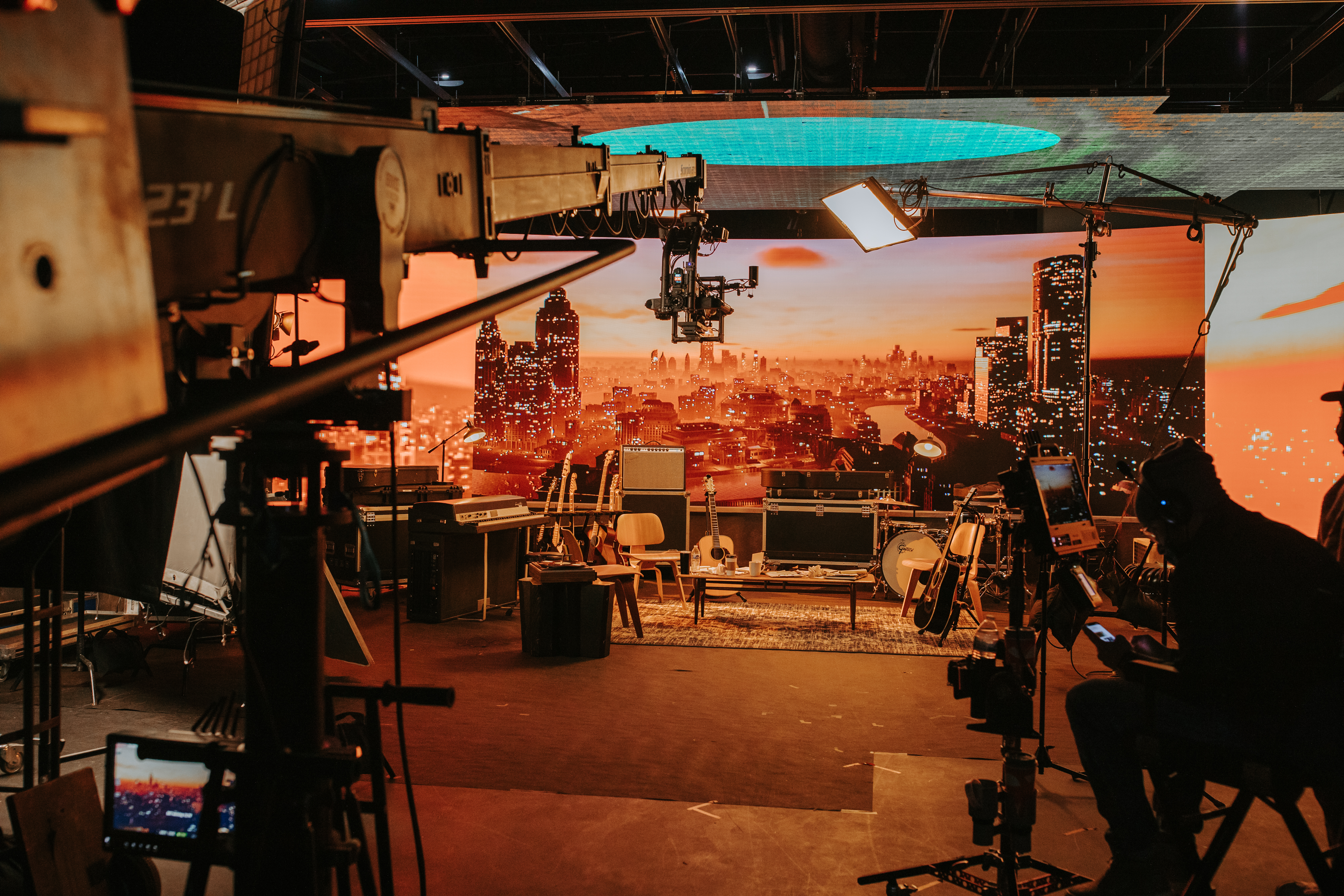 Sunset skyline golden hour VP