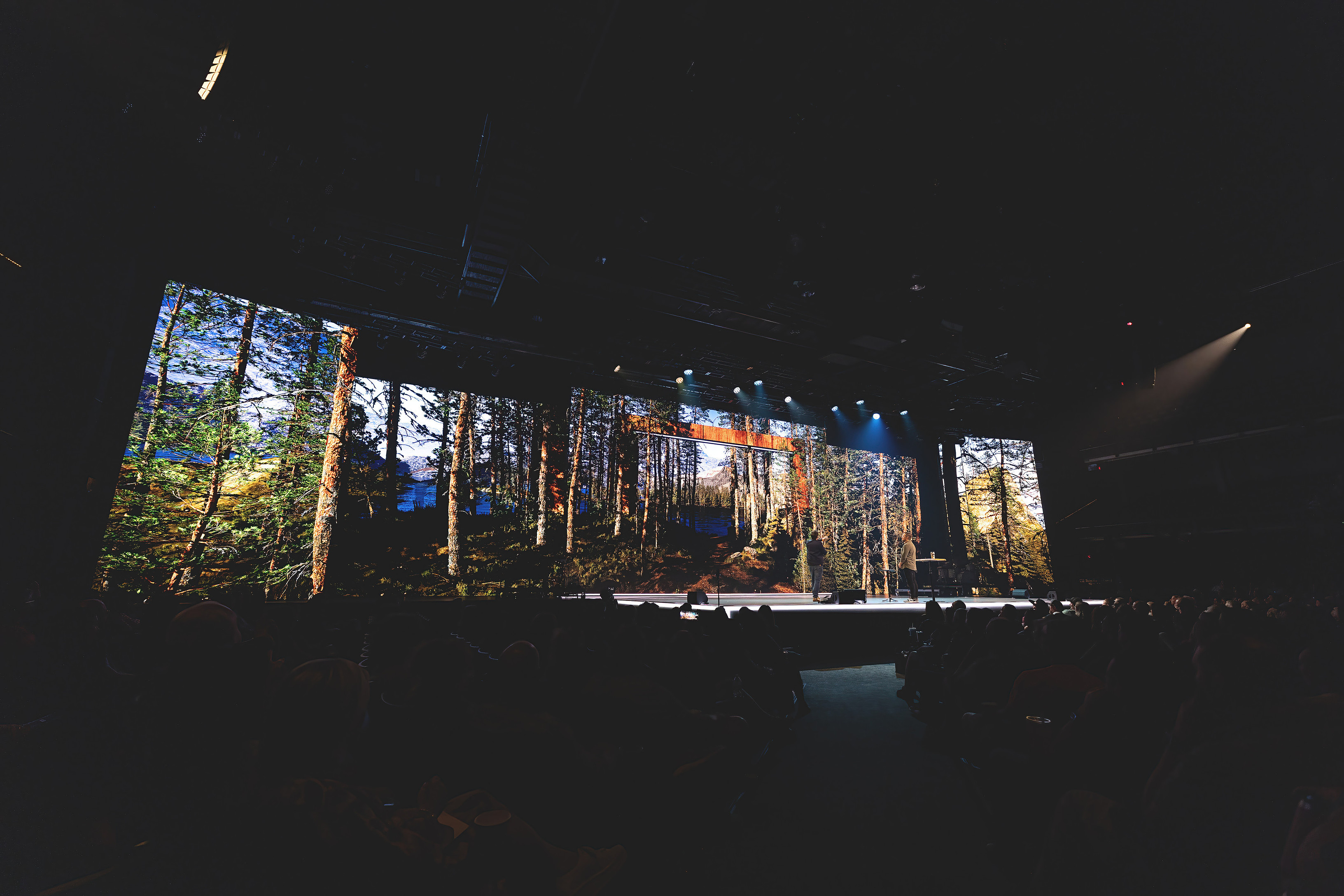 crossroads church disguise