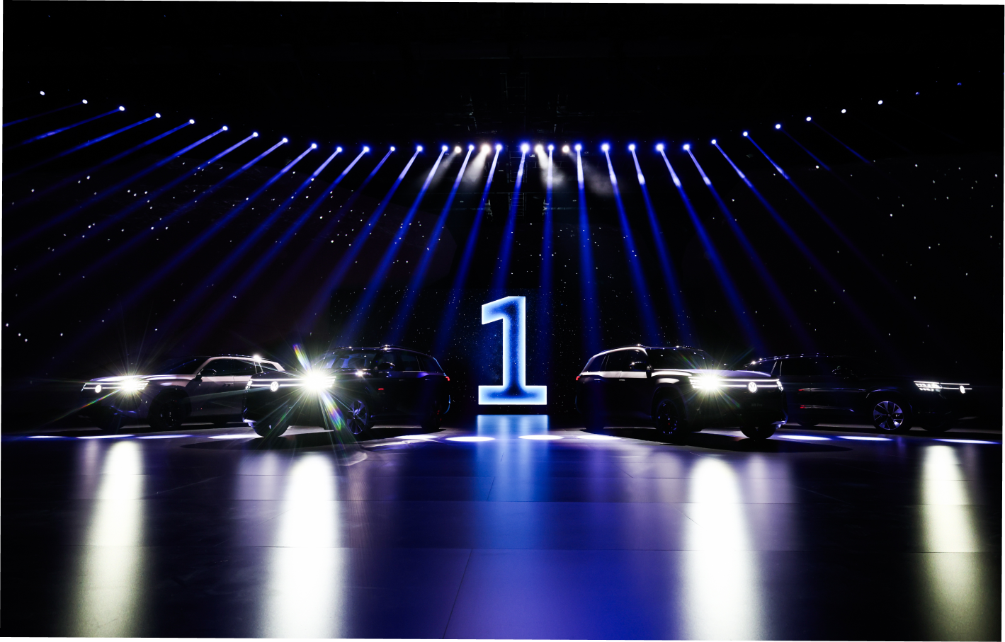 Hero_Volkswagen Teramont Pro_5