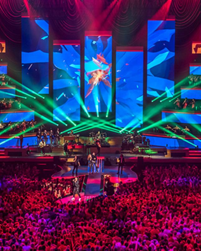 Marco Borsato tour Disguise Rosso