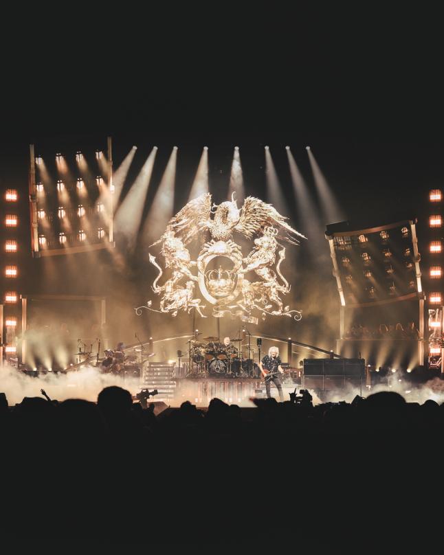  Queen + Adam Lamber