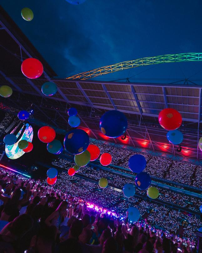 coldplay music of the spheres disguise wembley