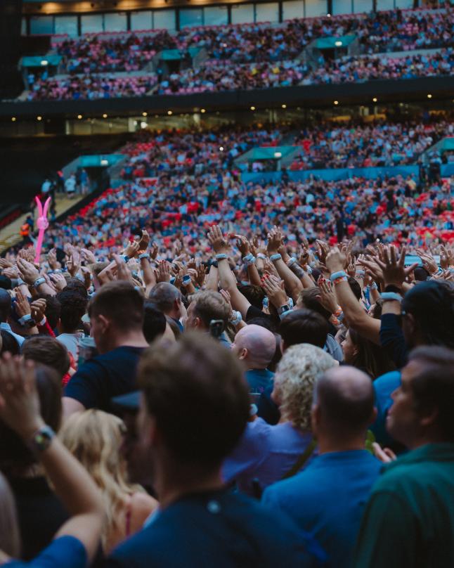 Fan Engagement Coldplay 2025