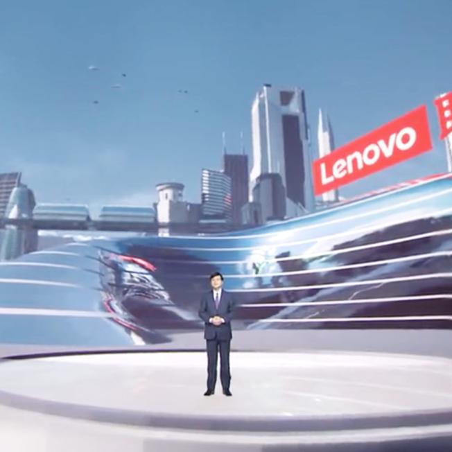 man on virtual stage for Lenovo presentation