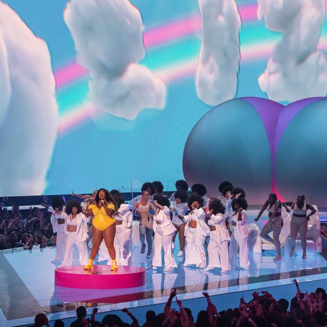 Lizzo performing at the VMAs