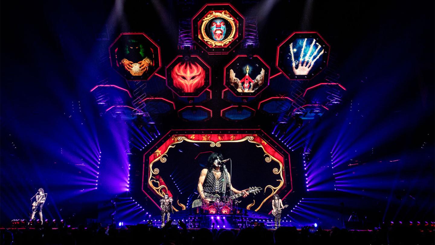 Set design for KISS Live show