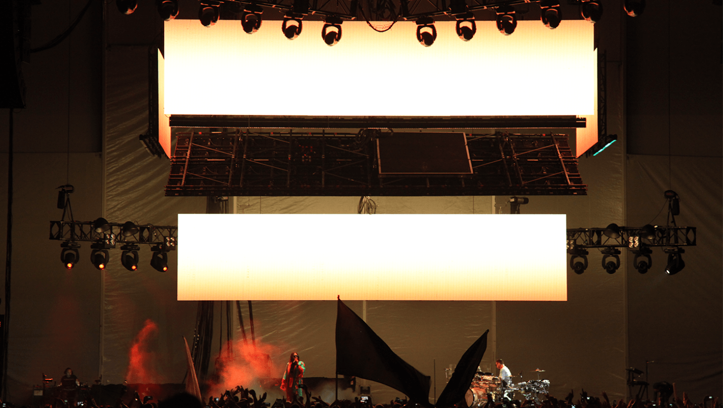 30 seconds to mars on stage
